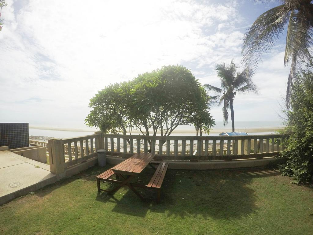 The Trust Pool & Garden Hua Hin Apartment Luaran gambar